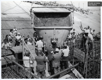 Загорская ГАЭС, монтаж напорного водопровода, 1978 год
