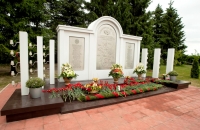 22 июня в Подмосковье установлен памятник создателям электрозаграждений