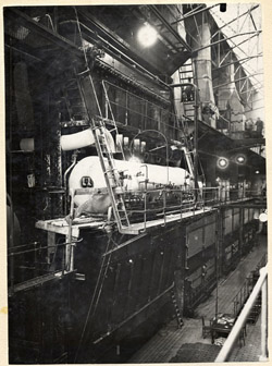 Установка котла «Бабкок-Вилькокс» на МГЭС-1, конец 1920-х годов
