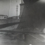 Монтаж теплопроводов на Большом Устьинском мосту. Подъем труб с баржи лебедками. 1933 год