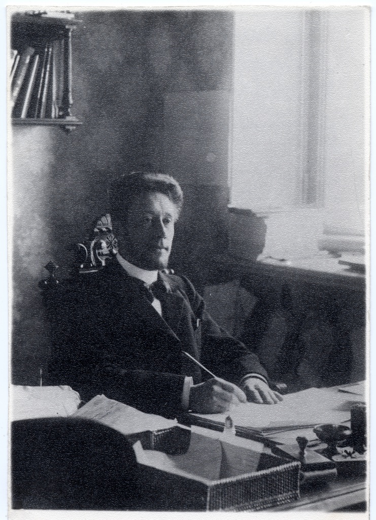 Р.Э. Классон.jpg Р.Э. Классон.jpg