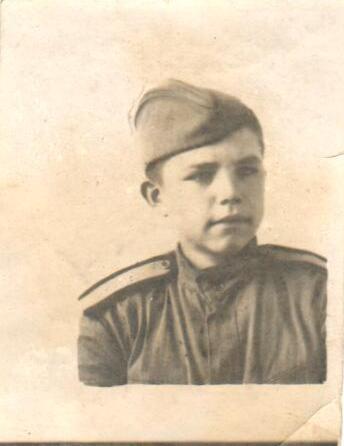 Дорофеев И.Я. - 1944 г..jpg