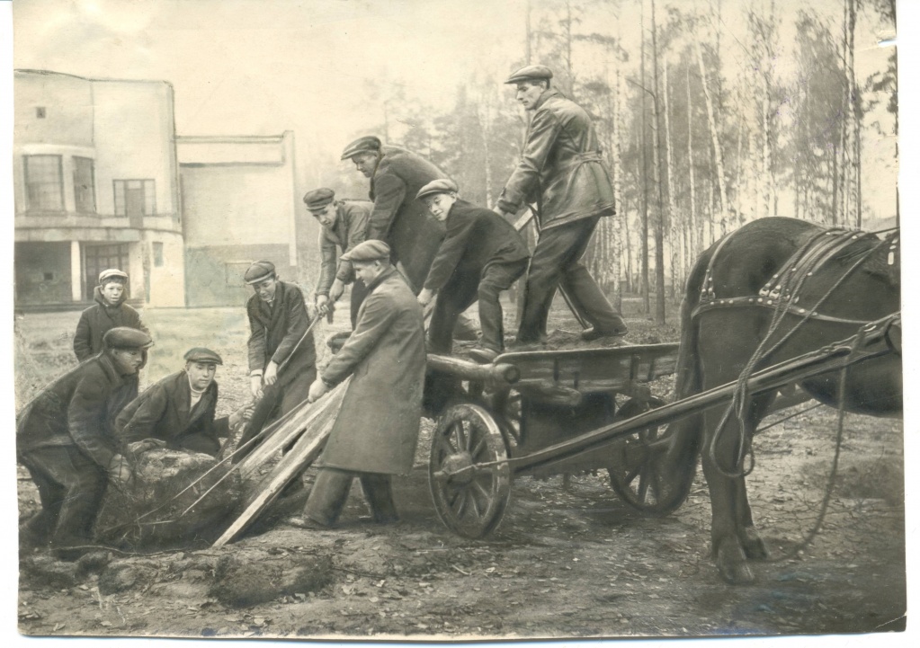 F.11.ed.khr.4_F_19.jpg F.11.ed.khr.4_F_19.jpg